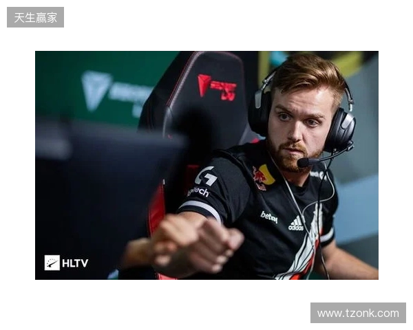 半场-武汉三镇0-0成都蓉城 罗慕洛凌空抽射造险郭嘉宇献精彩扑救